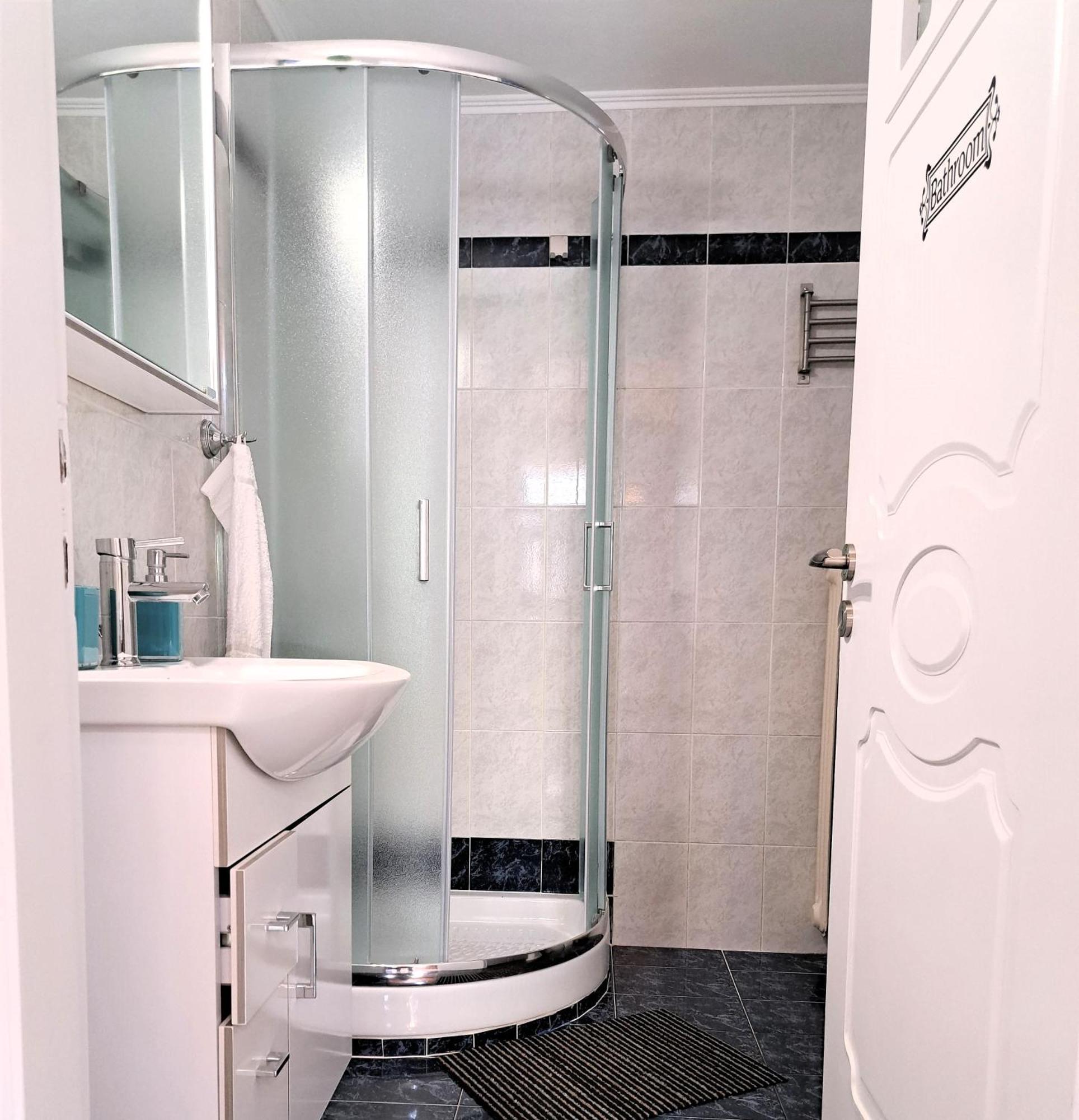 Family Stone Apartment Kyparissia Bagian luar foto