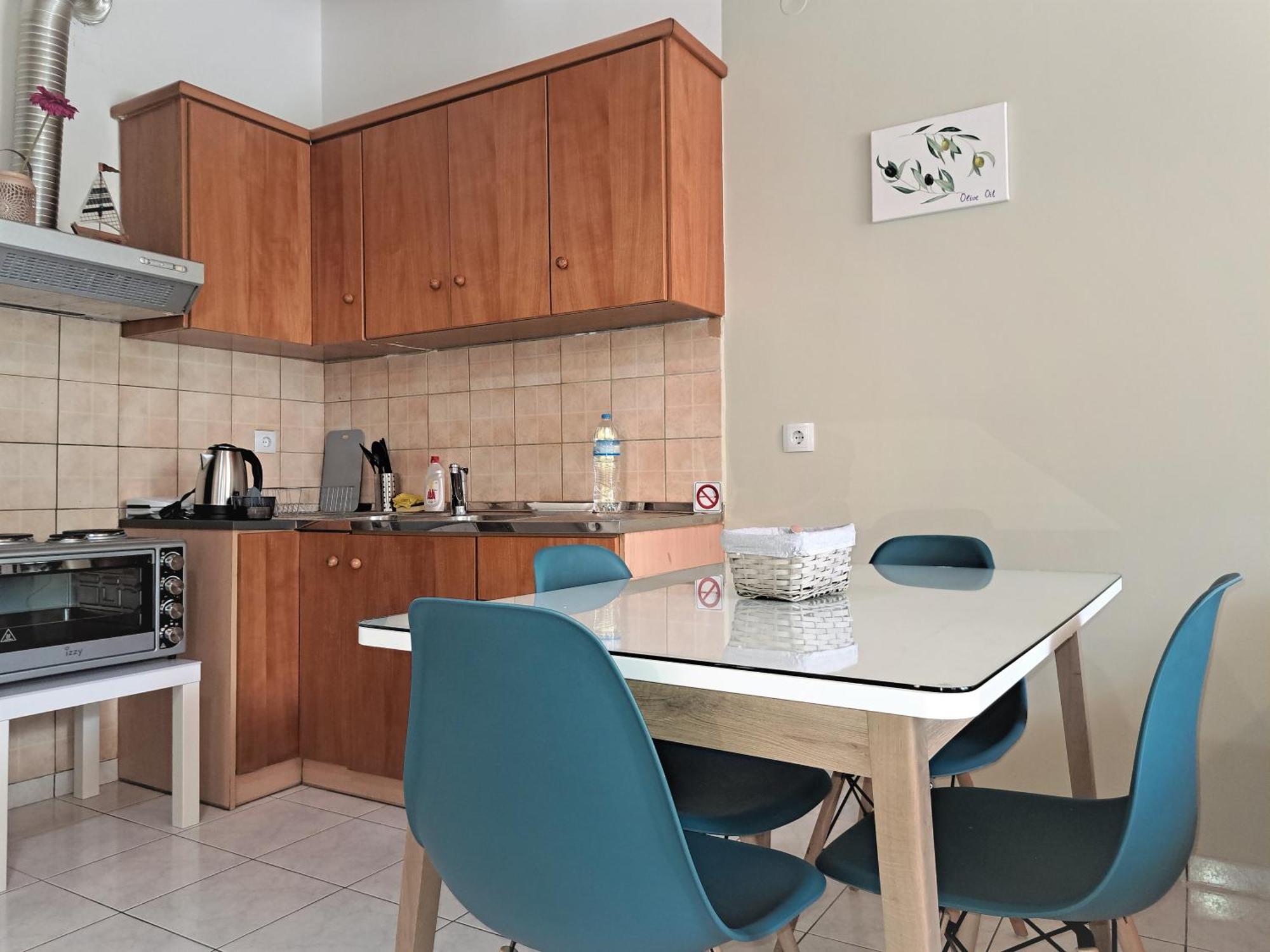 Family Stone Apartment Kyparissia Bagian luar foto